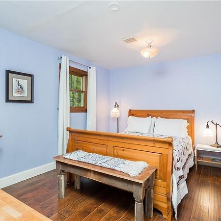1854, The Maplegrove InnRiverside エクステリア 写真
